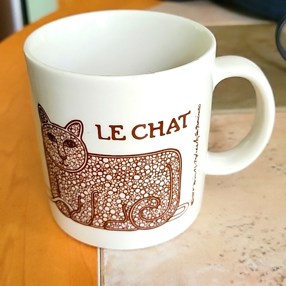 Taylor Ng Le Chat Cat Yarn Mouse Coffee Mug Cup Brown Japan Vintage 1978